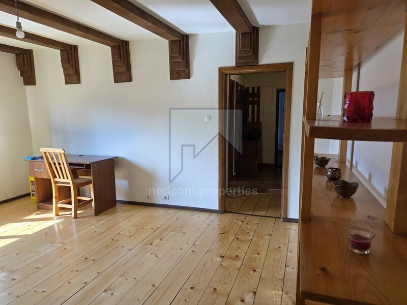 Novaci, Sebastian, inchiriere apartament 3 camere.